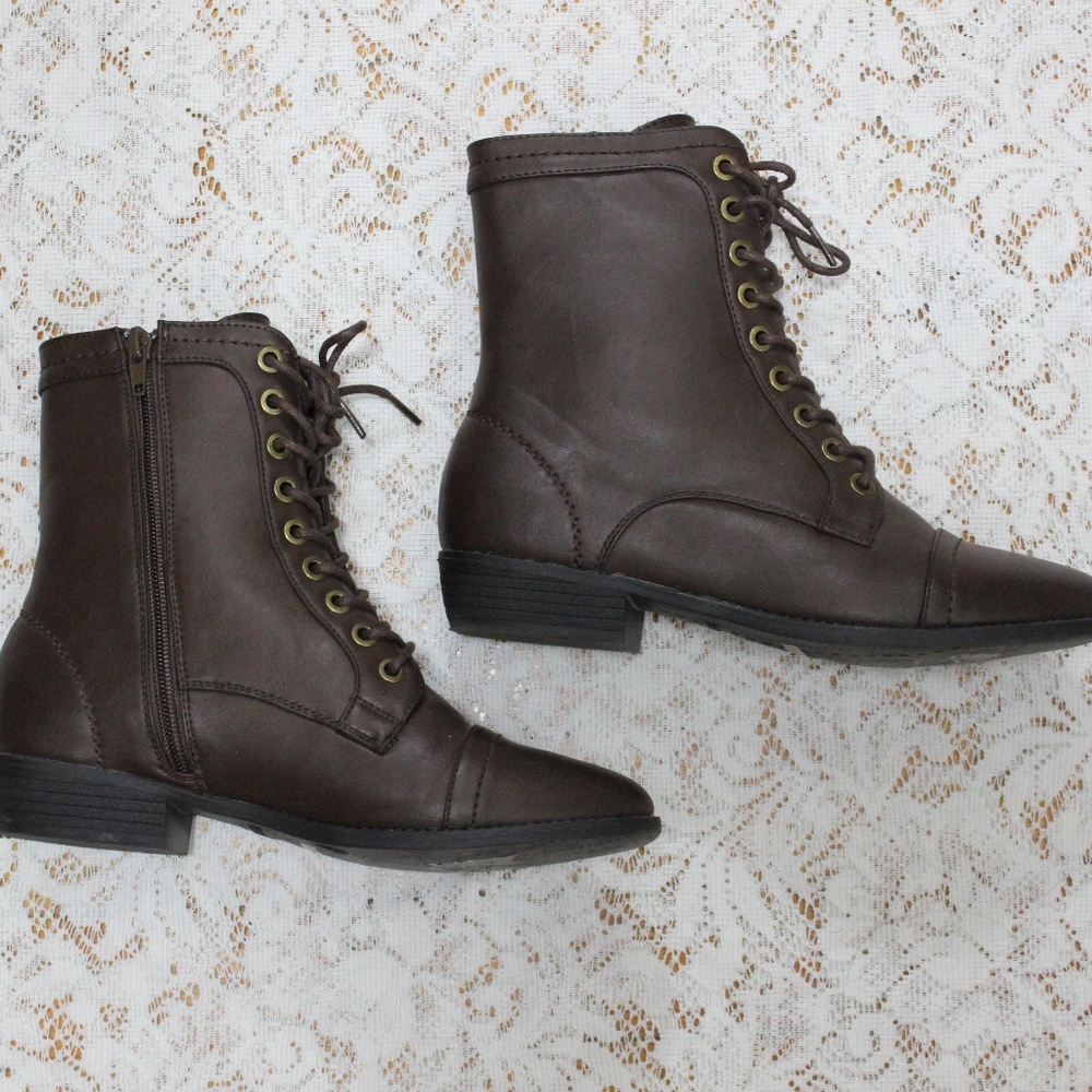 Brown Pointed Toe Boots